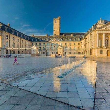 Apartamento Le Terracotta : Au Coeur Du Centre Historique Dijon Exterior foto